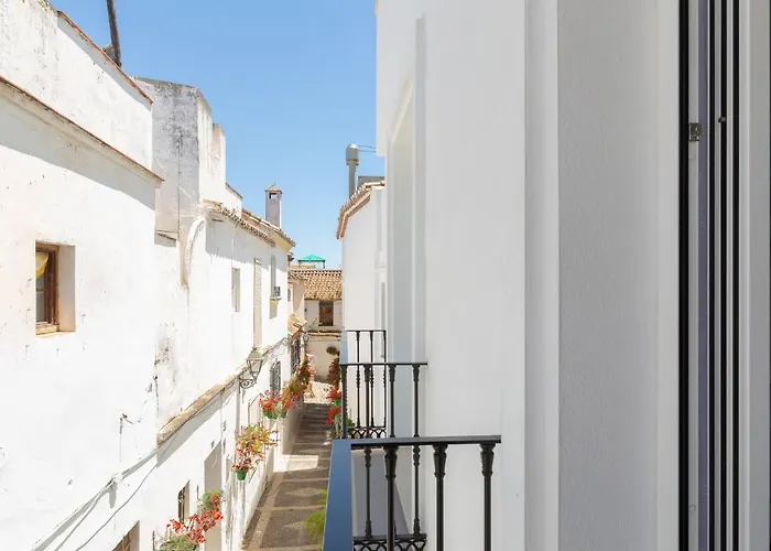 The Old Town Boutique - Adults Recommended * Estepona